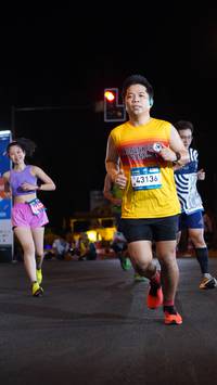 BIB: 43136
                            <button type="button" onclick="openModal(23079725)" class="btn btn-primary btn-sm float-right btn-popup" data-toggle="modal" data-target=".modal-high-quality">
                        <i class="fas fa-shopping-cart"></i> Add to Cart
                    </button>
                                            <button type="button" onclick="isThisMe(23079725, true)" class="btn btn-success btn-sm float-right btn-popup btn-isme hidden" data-toggle="tooltip" data-placement="bottom" title="นี่คือรูปของคุณใช่ไหม คลิกที่นี่เพื่อเอาเข้าอัลบั้ม">
                        <i class="fas fa-plus"></i> Add to album
                    </button>
                    <button type="button" onclick="isThisMe(23079725, false)" class="btn btn-warning btn-sm float-right btn-popup btn-isnotme hidden">
                        <i class="fas fa-ban"></i> Remove from album
                    </button>